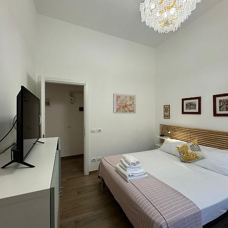Casa Marin - Metro Malatesta Рим Екстер'єр фото